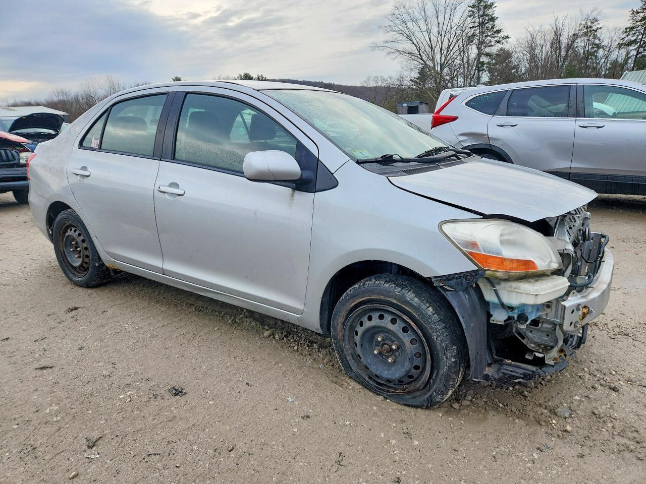 2009 Toyota Yaris Base - Фото 4