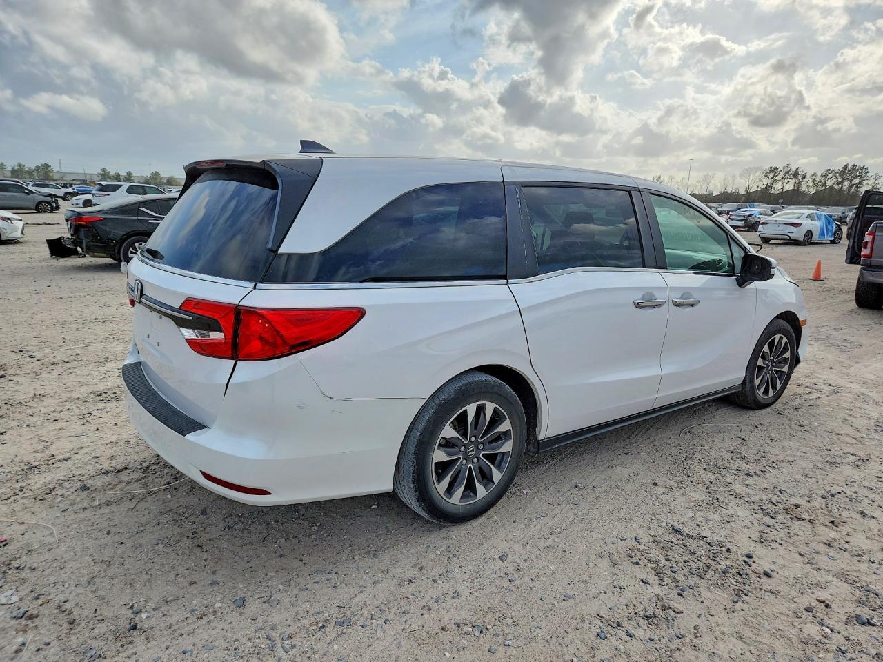 2024 Honda Odyssey Exl - Image 3