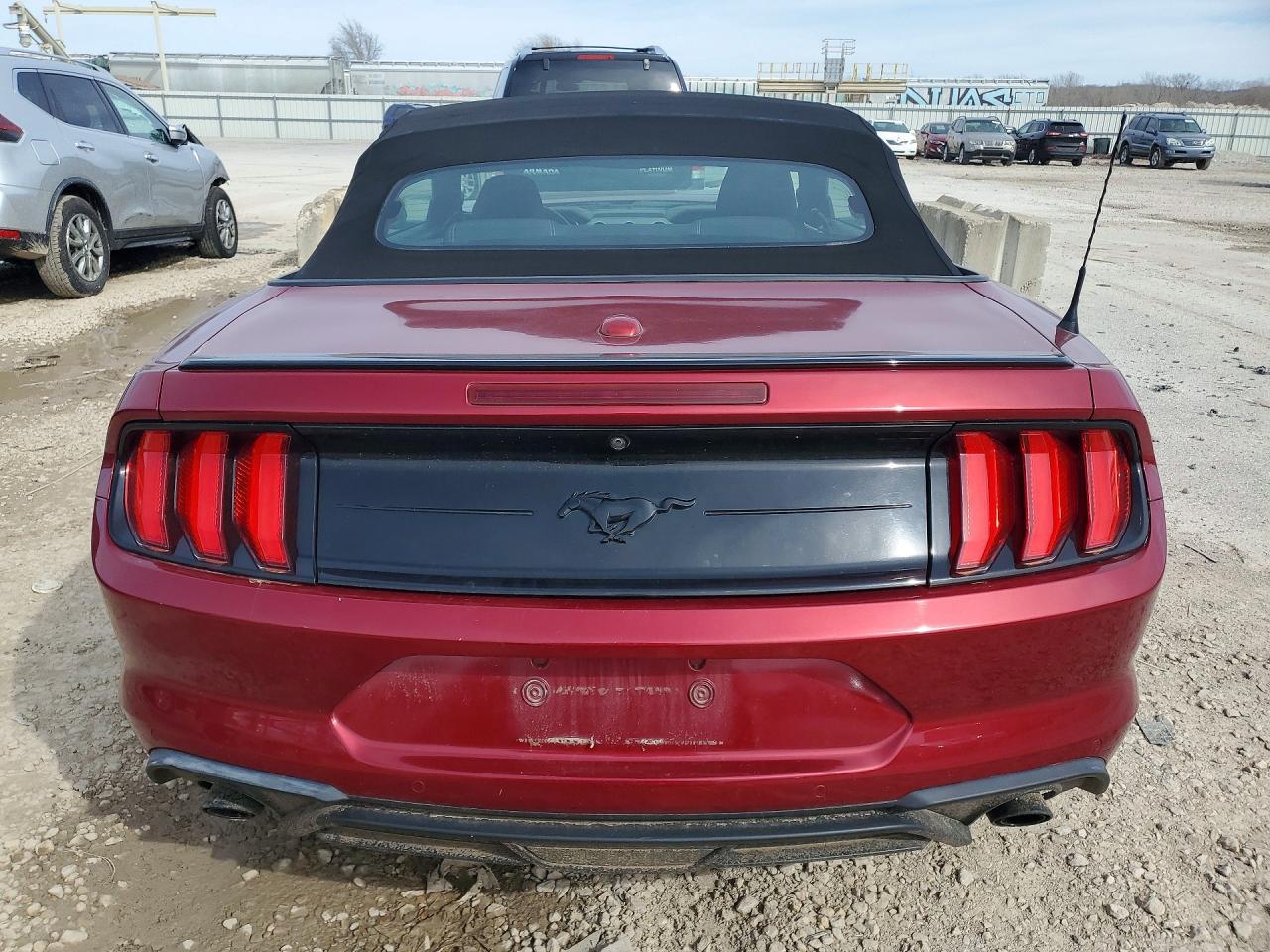 2018 Ford Mustang - Фото 6