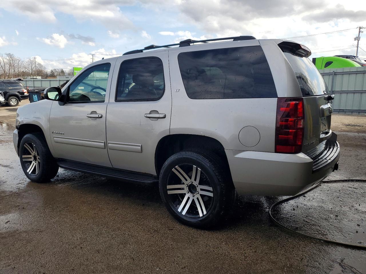 2009 Chevrolet Tahoe K1500 Lt - Image 2