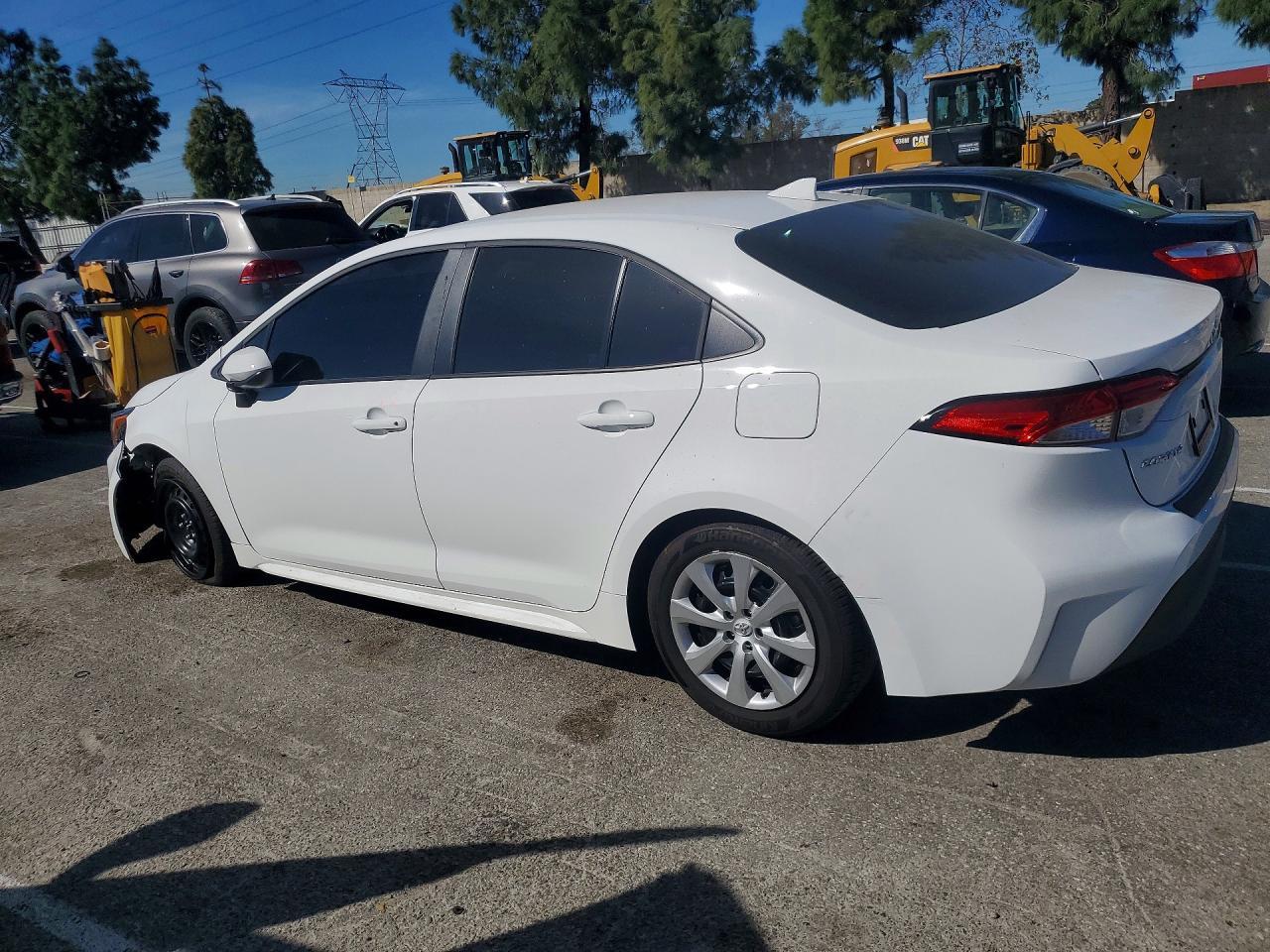 2025 Toyota Corolla Le - Image 2