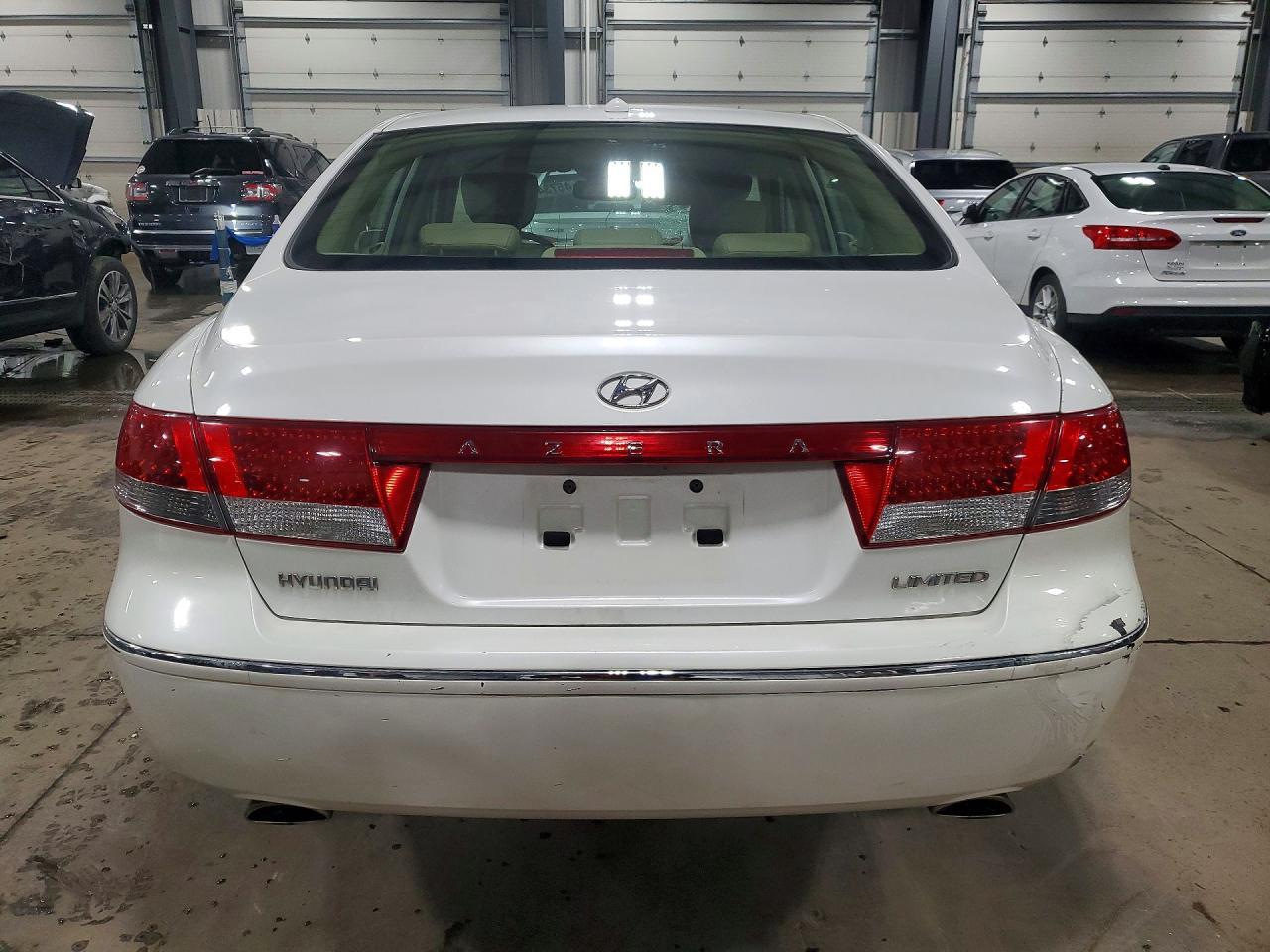 2008 Hyundai Azera Limited - Image 6