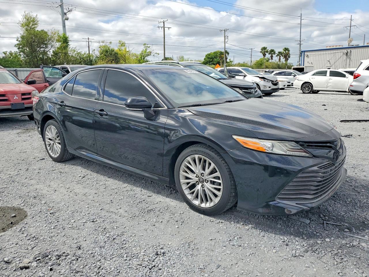 2018 Toyota Camry Xle - Фото 4