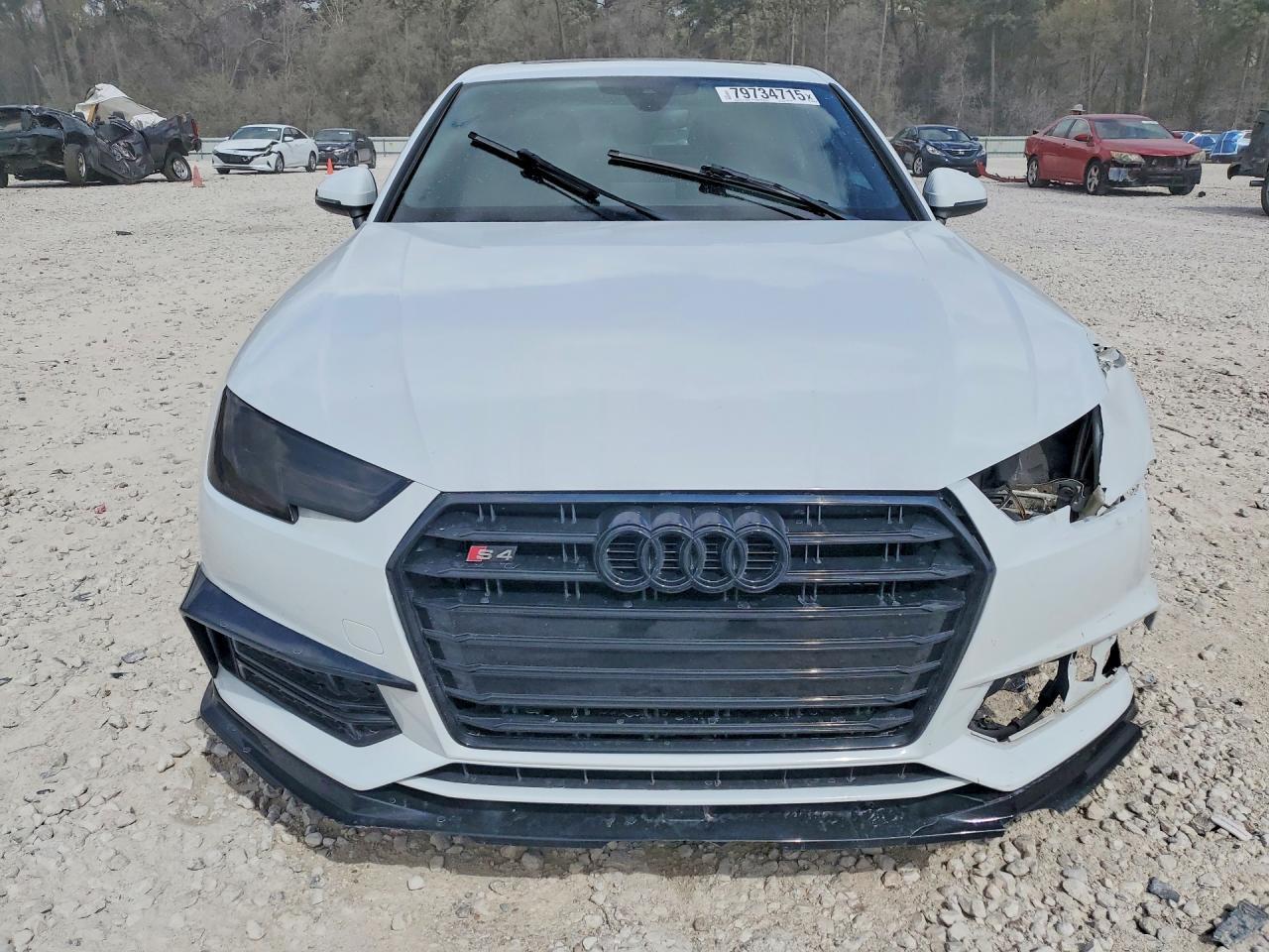 2018 Audi A4 Premium - Image 5