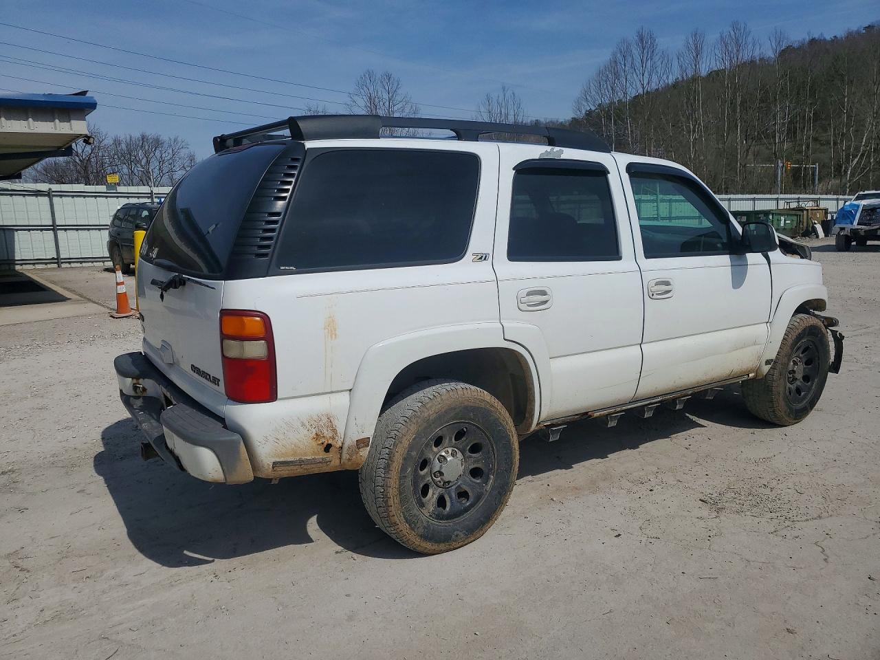 2003 Chevrolet Tahoe K1500 - Фото 3