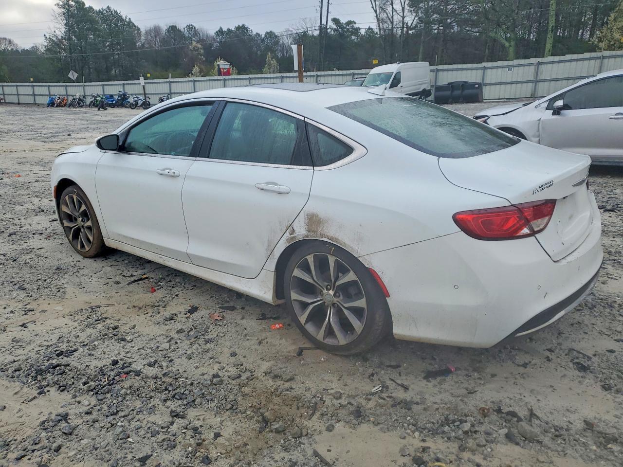 2015 Chrysler 200 C - Фото 2