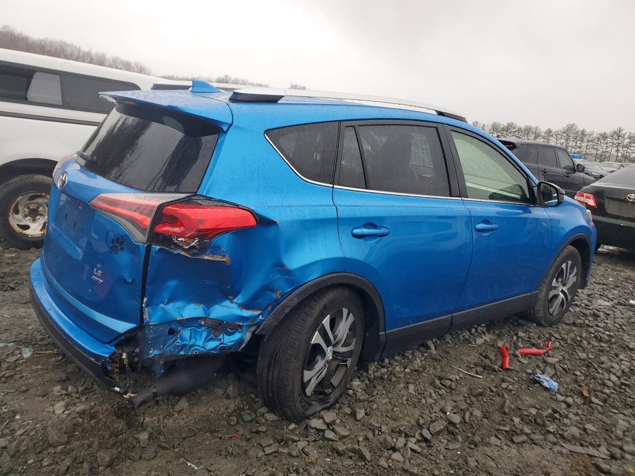 2016 Toyota Rav4 Le - Фото 3