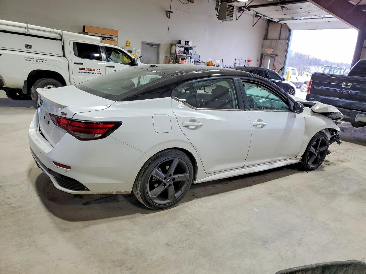 2025 Nissan Sentra Sr - Фото 3