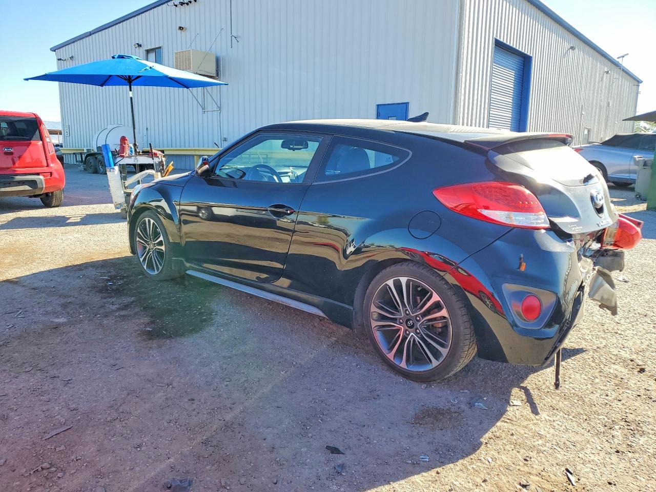 2016 Hyundai Veloster Turbo - Image 2