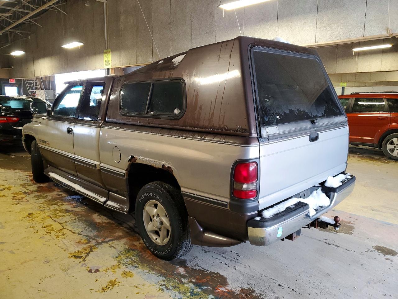 1997 Dodge Ram 1500 - Image 2