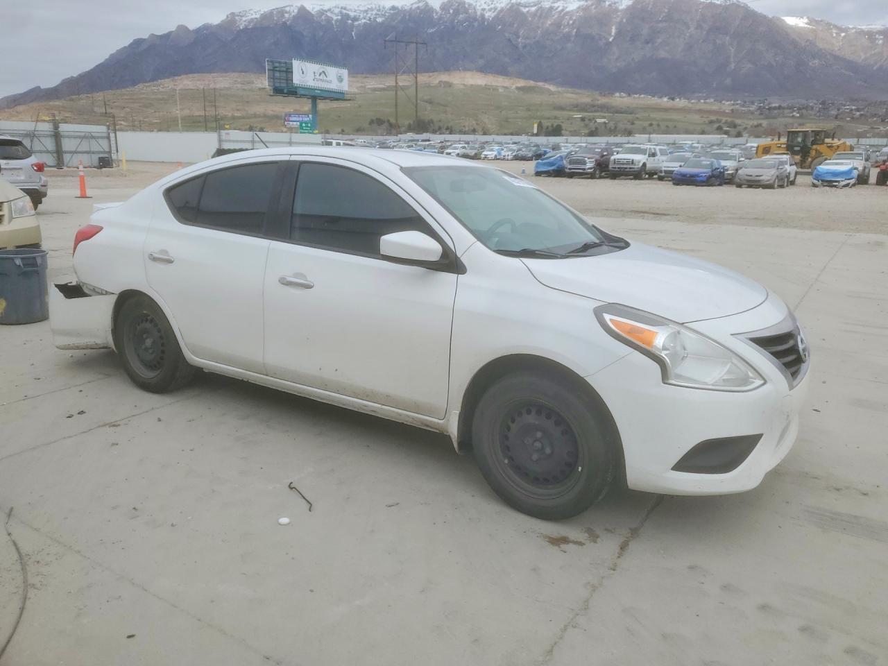 2016 Nissan Versa 1.6 Sv - Image 4