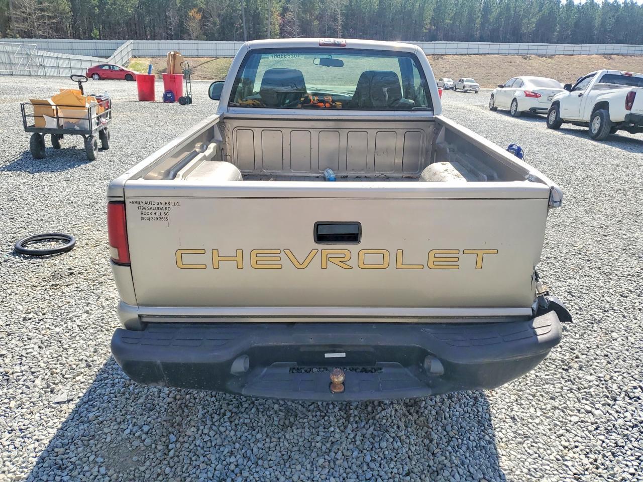 2001 Chevrolet S Truck S10 - Фото 6