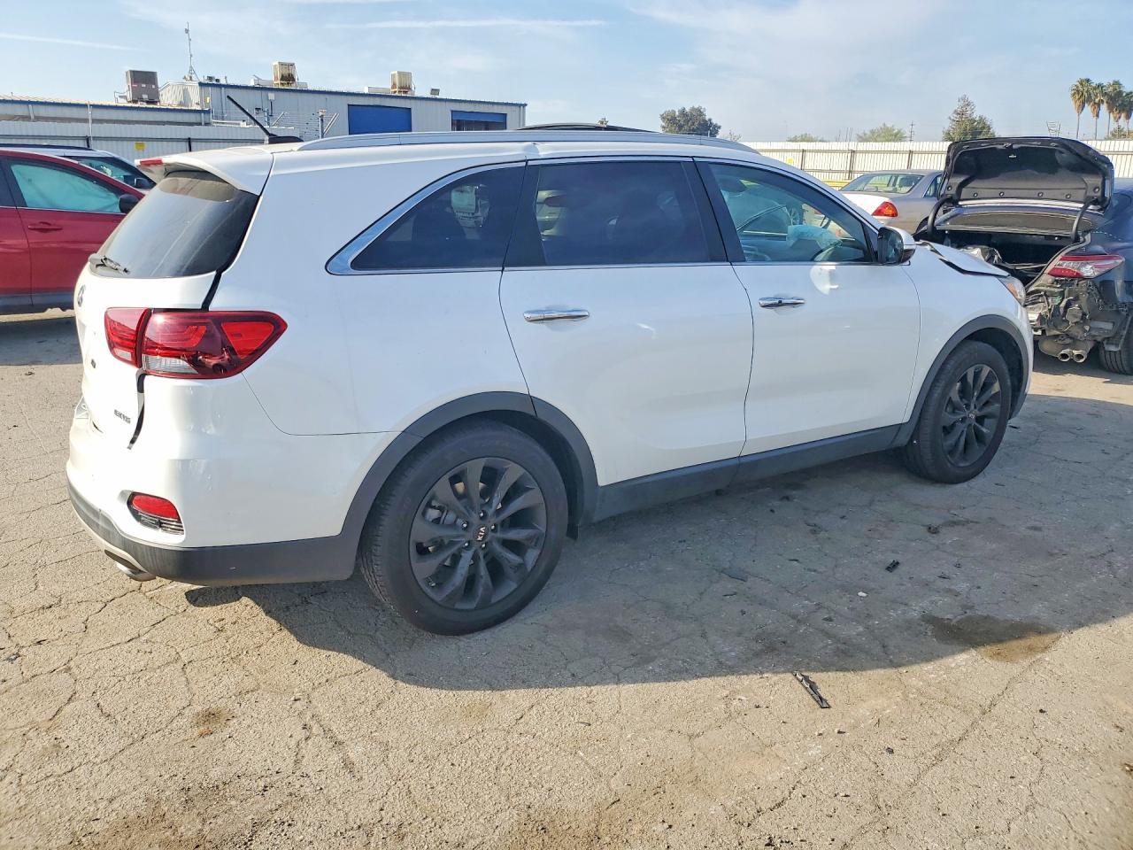 2020 Kia Sorento Ex V6 - Фото 3