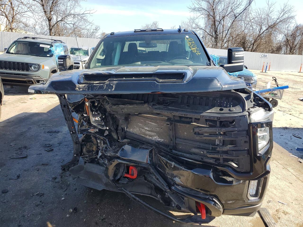 2023 GMC Sierra K2500 At4 - Image 5
