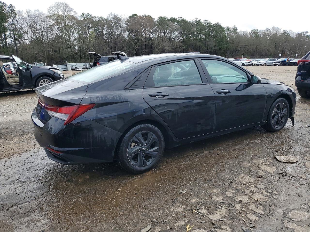 2023 Hyundai Elantra Sel - Фото 3