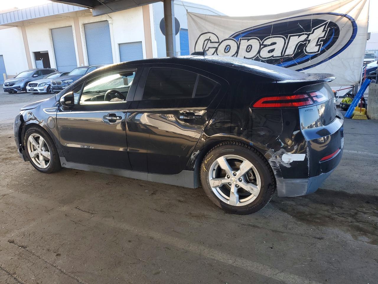 2015 Chevrolet Volt - Фото 2
