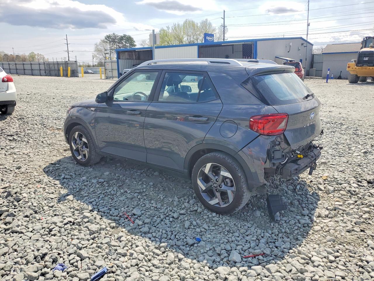 2025 Hyundai Venue Sel - Фото 2