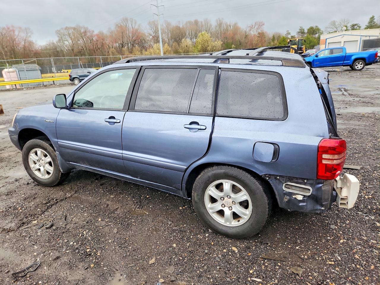 2001 Toyota Highlander Base - Image 2