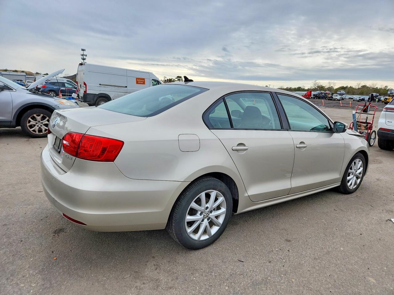 2012 Volkswagen Jetta Se - Фото 3