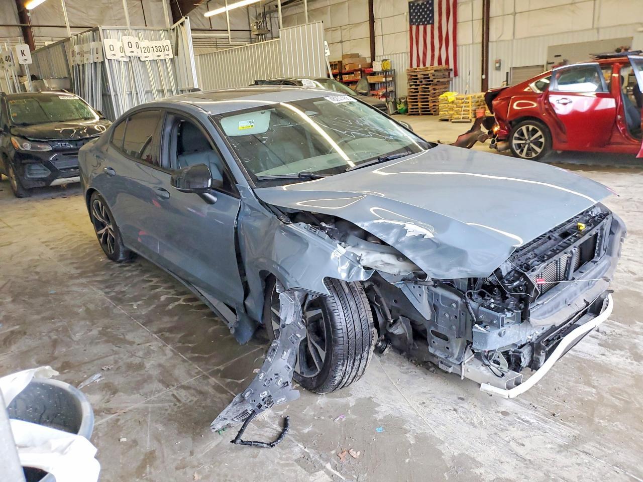 2024 Volvo S60 Core - Image 4