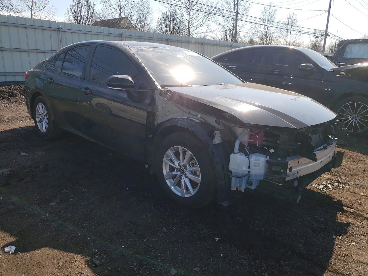 2025 Toyota Camry Le - Image 4