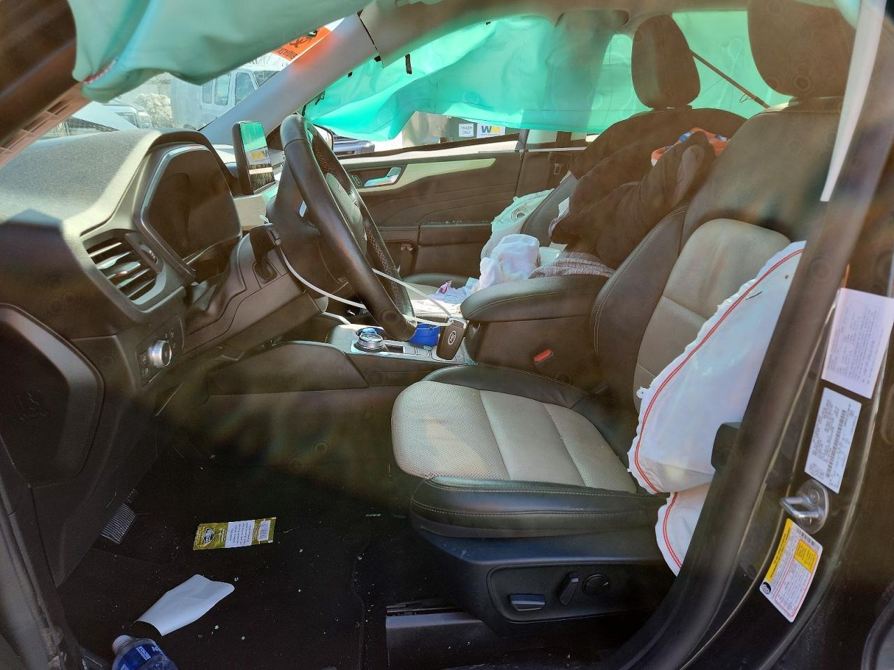 2022 Ford Escape Titanium - Фото 7
