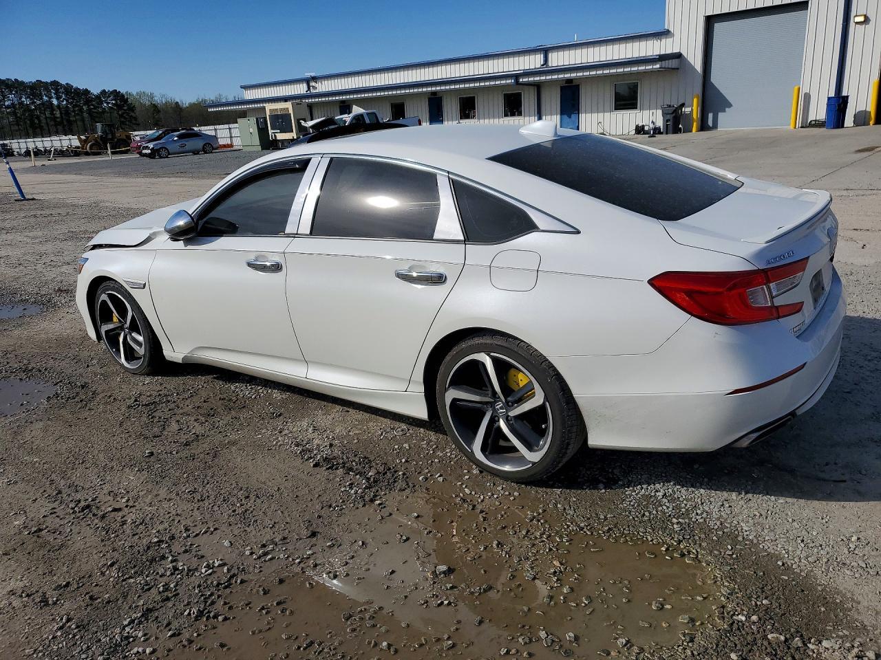 2020 Honda Accord Sport - Фото 2