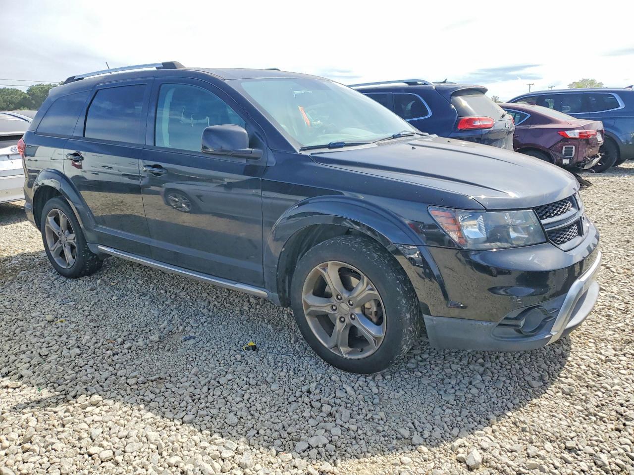 2016 Dodge Journey Crossroad - Image 4