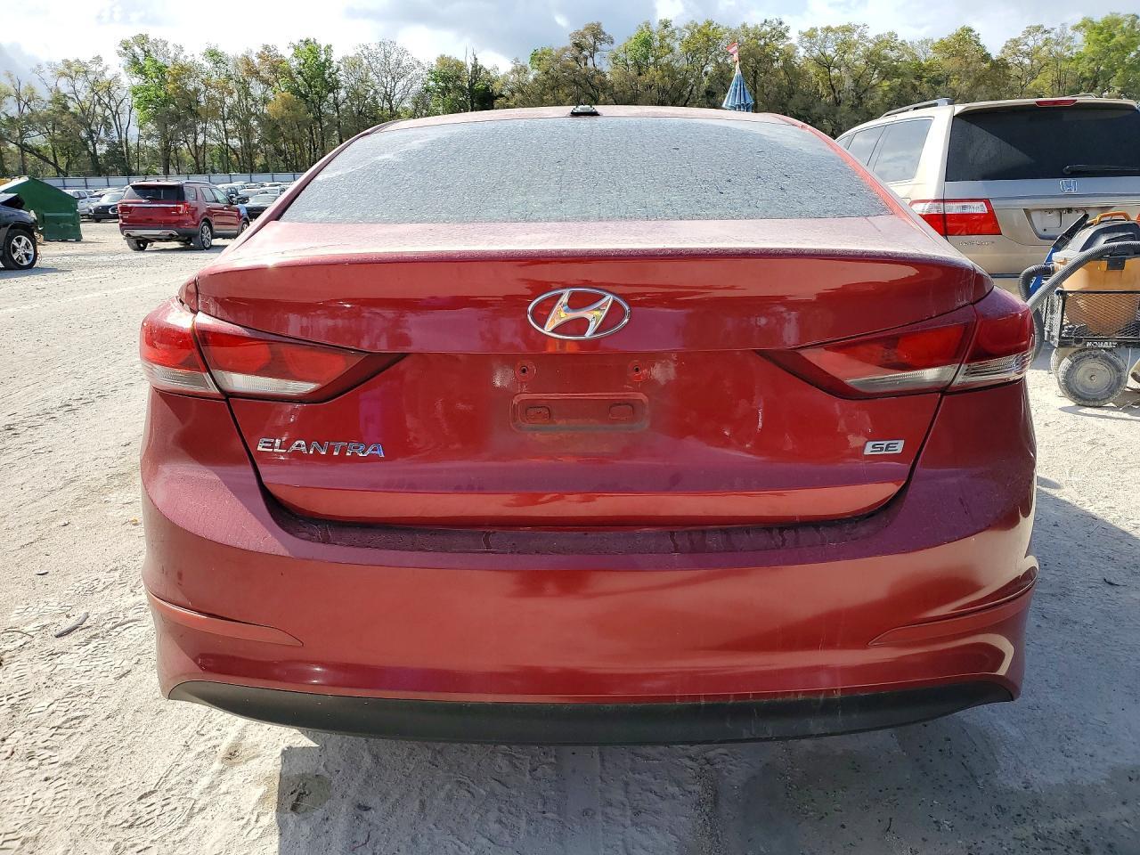 2017 Hyundai Elantra Se - Фото 6