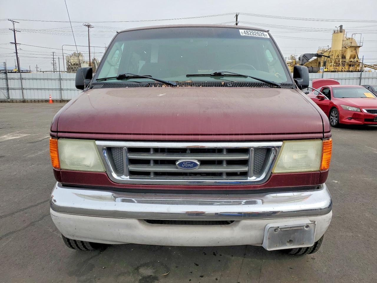 2004 Ford Econoline E250 Van - Image 5