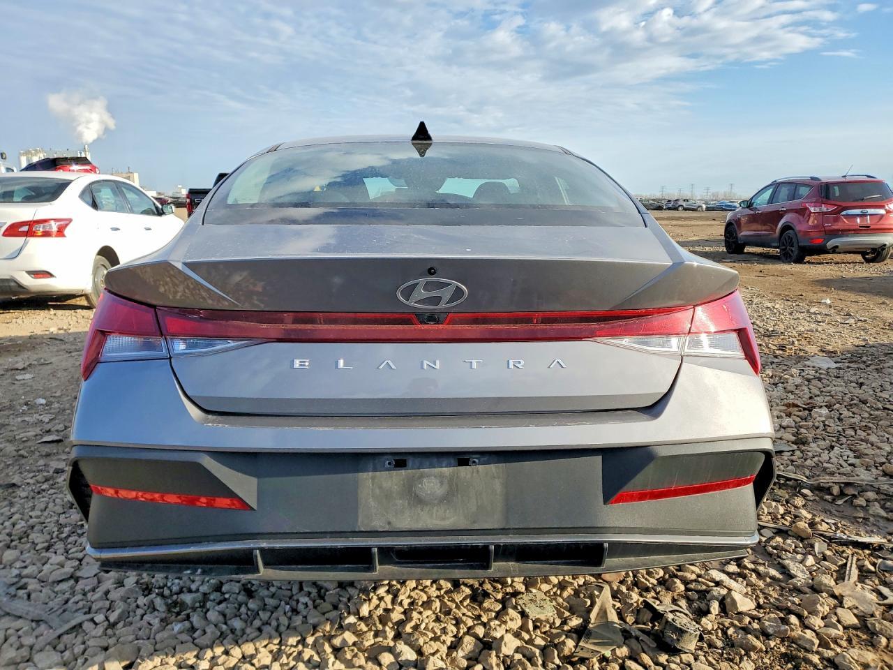 2024 Hyundai Elantra - Image 6