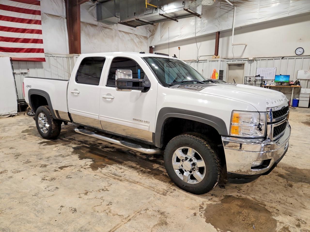 2011 Chevrolet Silverado K2500 Heavy Duty Ltz - Image 4