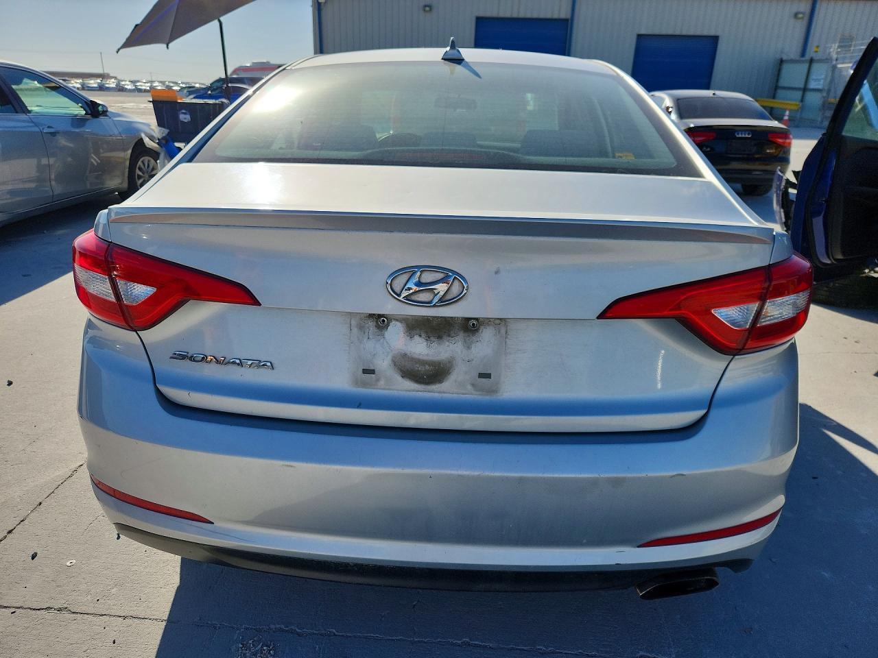 2017 Hyundai Sonata Base - Фото 6
