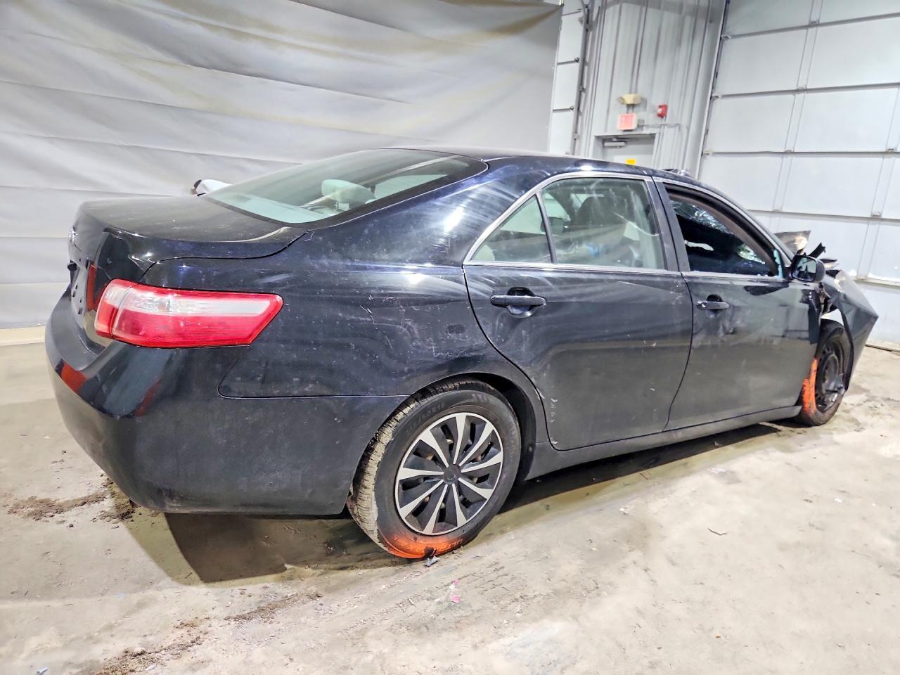 2009 Toyota Camry Base - Фото 3