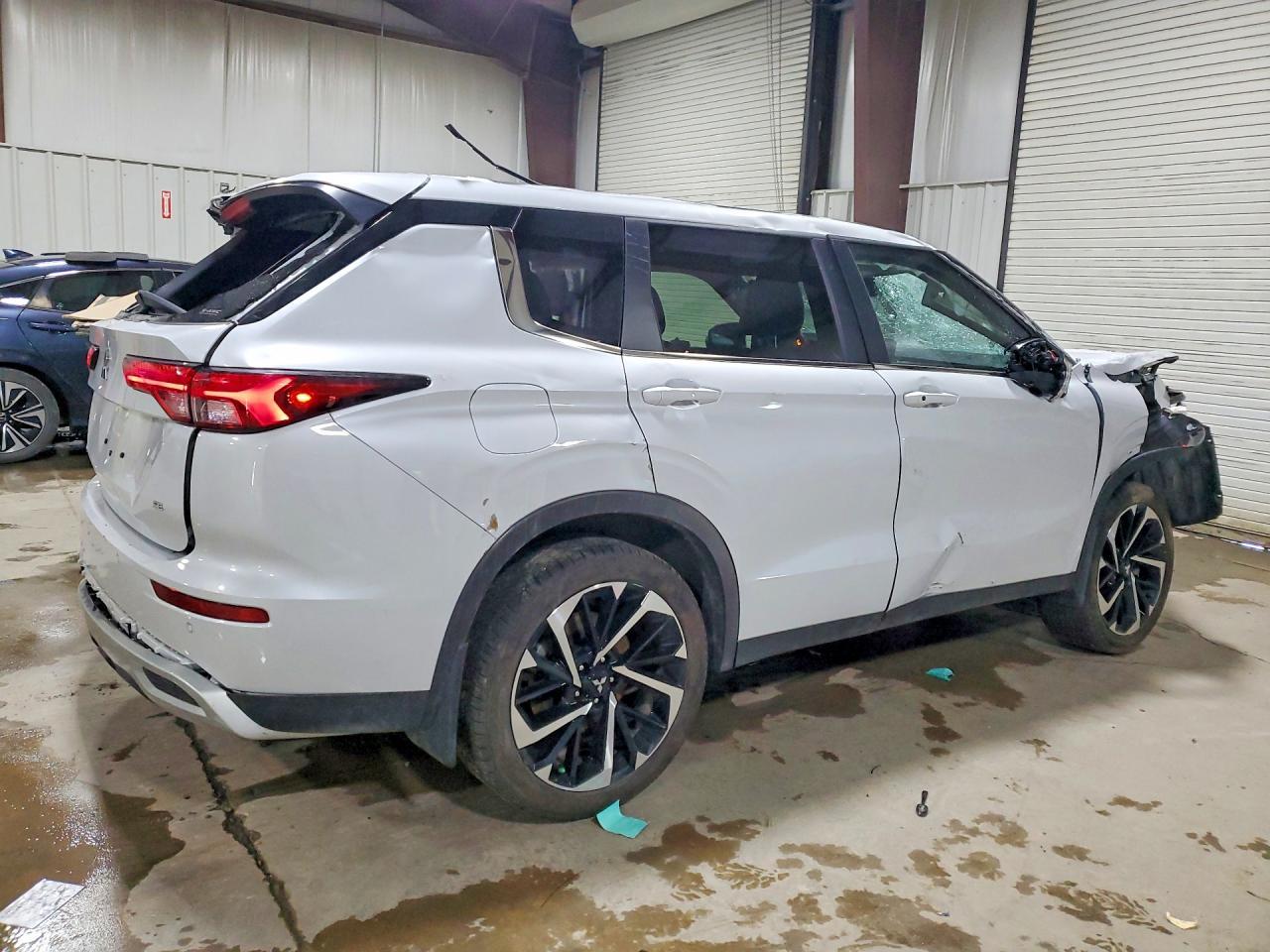 2024 Mitsubishi Outlander Se - Фото 3