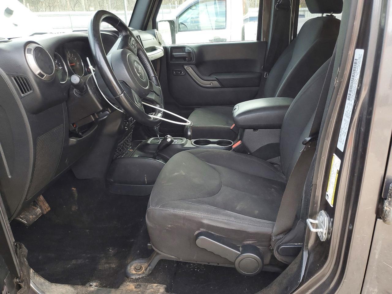2016 Jeep Wrangler Unlimited Sport - Фото 7