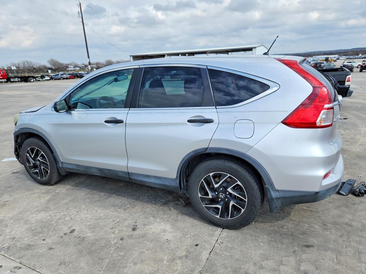 2016 Honda Cr-V Se - Image 2