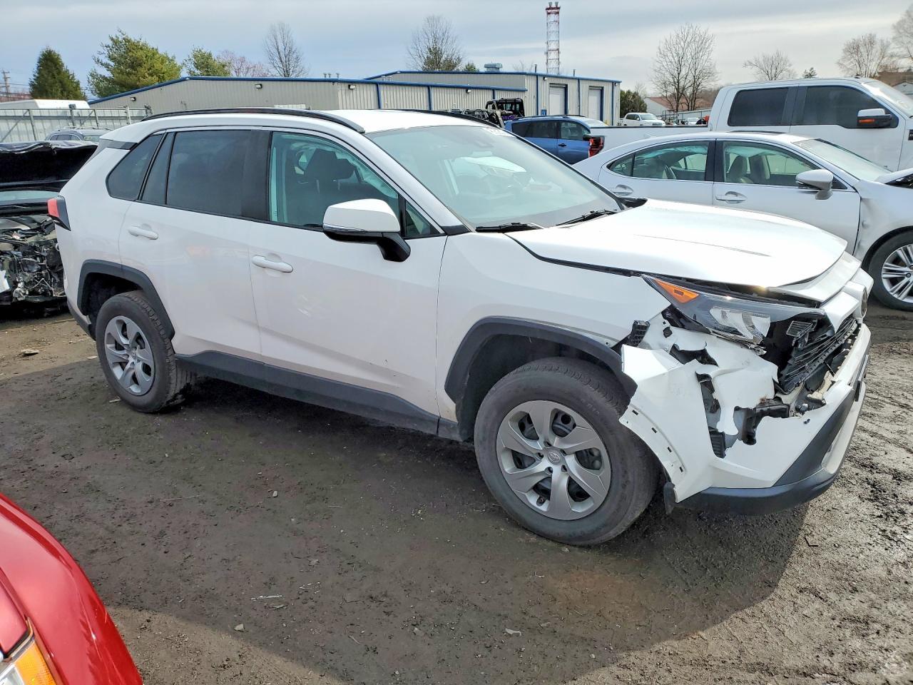 2021 Toyota Rav4 Le - Image 4