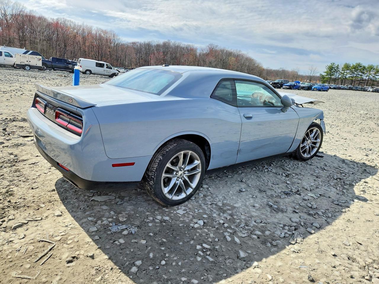2022 Dodge Challenger Gt - Image 3