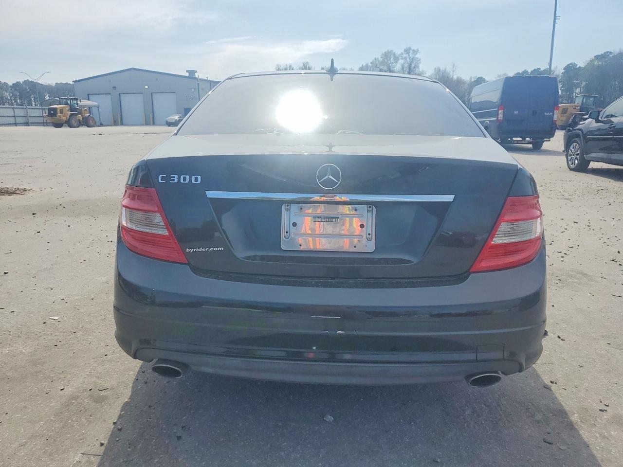 2011 Mercedes-Benz C 300 - Image 6