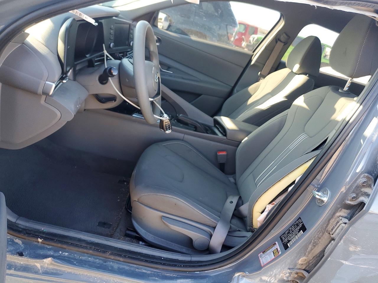 2023 Hyundai Elantra Sel - Фото 7