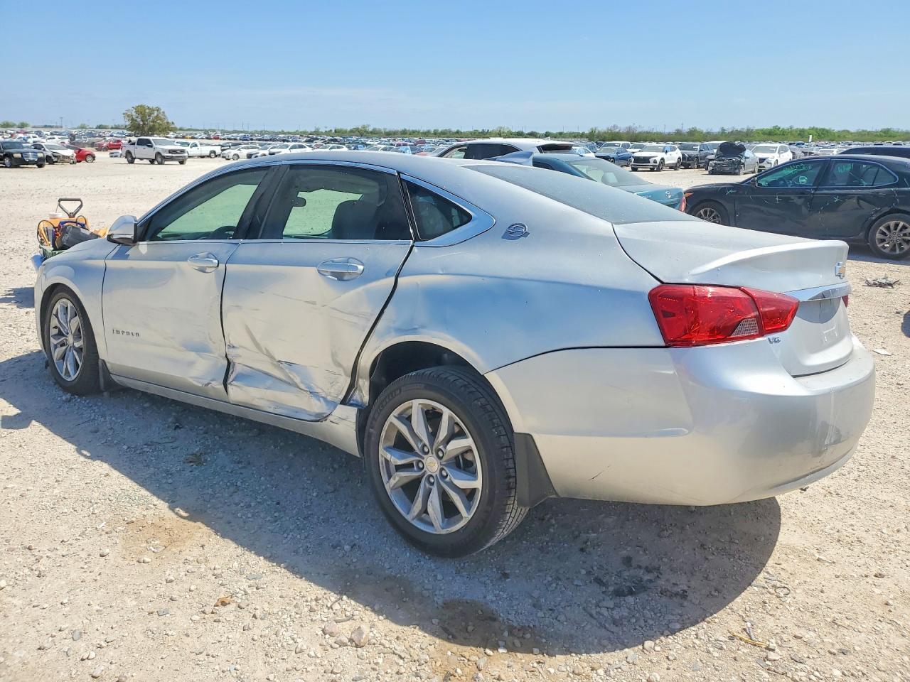 2015 Chevrolet Impala Lt - Фото 2