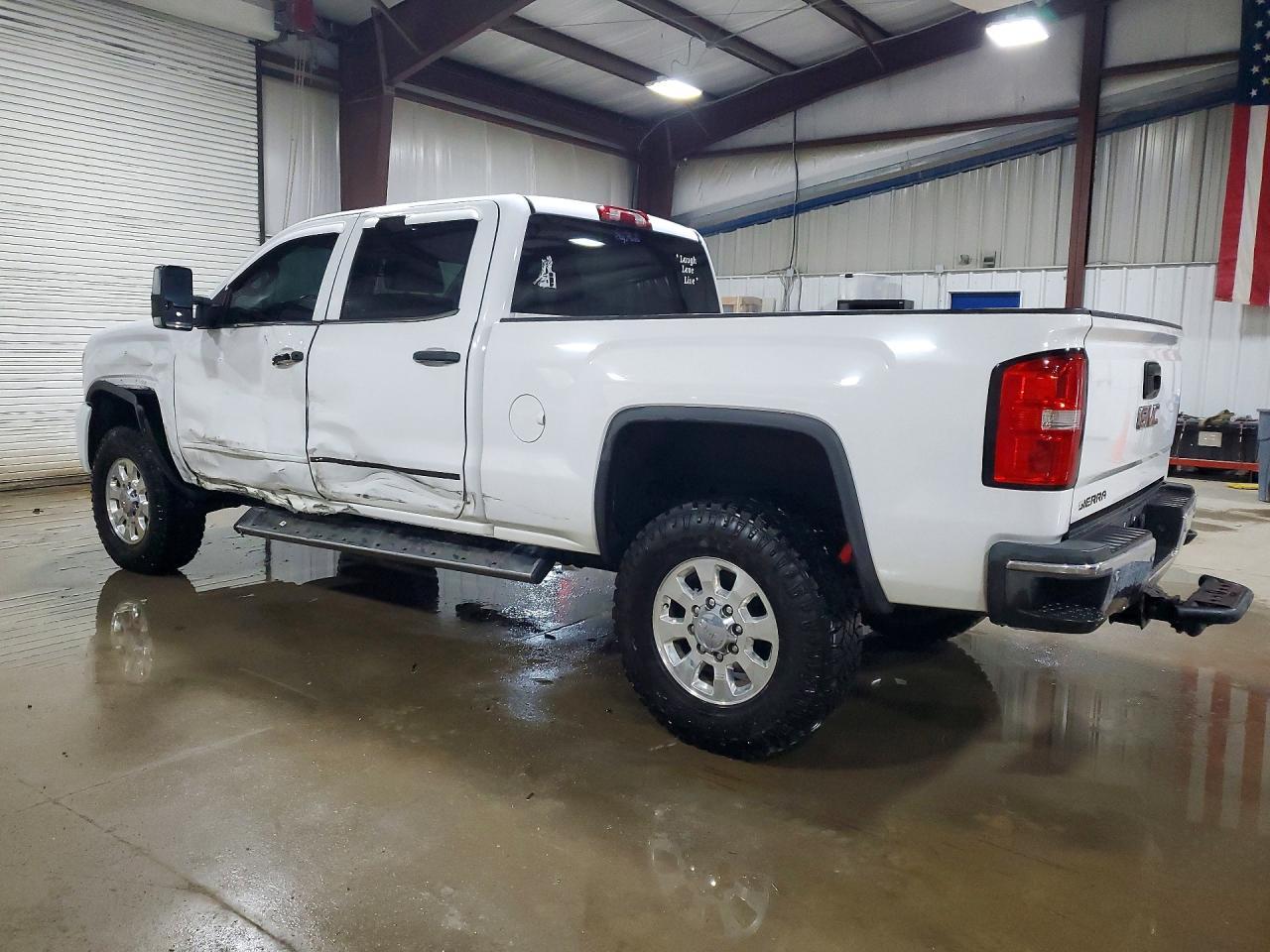 2015 GMC Sierra K2500 Sle - Image 2