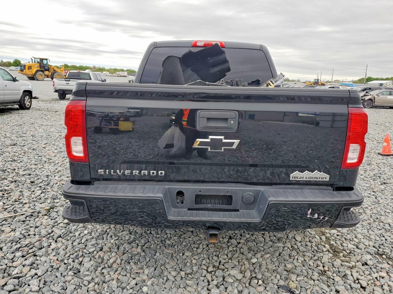 2018 Chevrolet Silverado K1500 High Country - Image 6