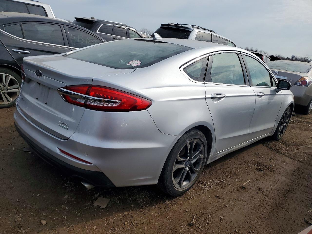 2019 Ford Fusion Sel - Фото 3