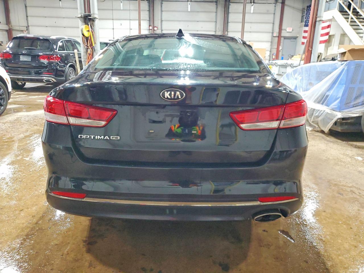 2018 Kia Optima Lx - Image 6