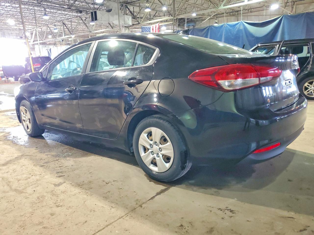 2017 Kia Forte Lx - Image 2