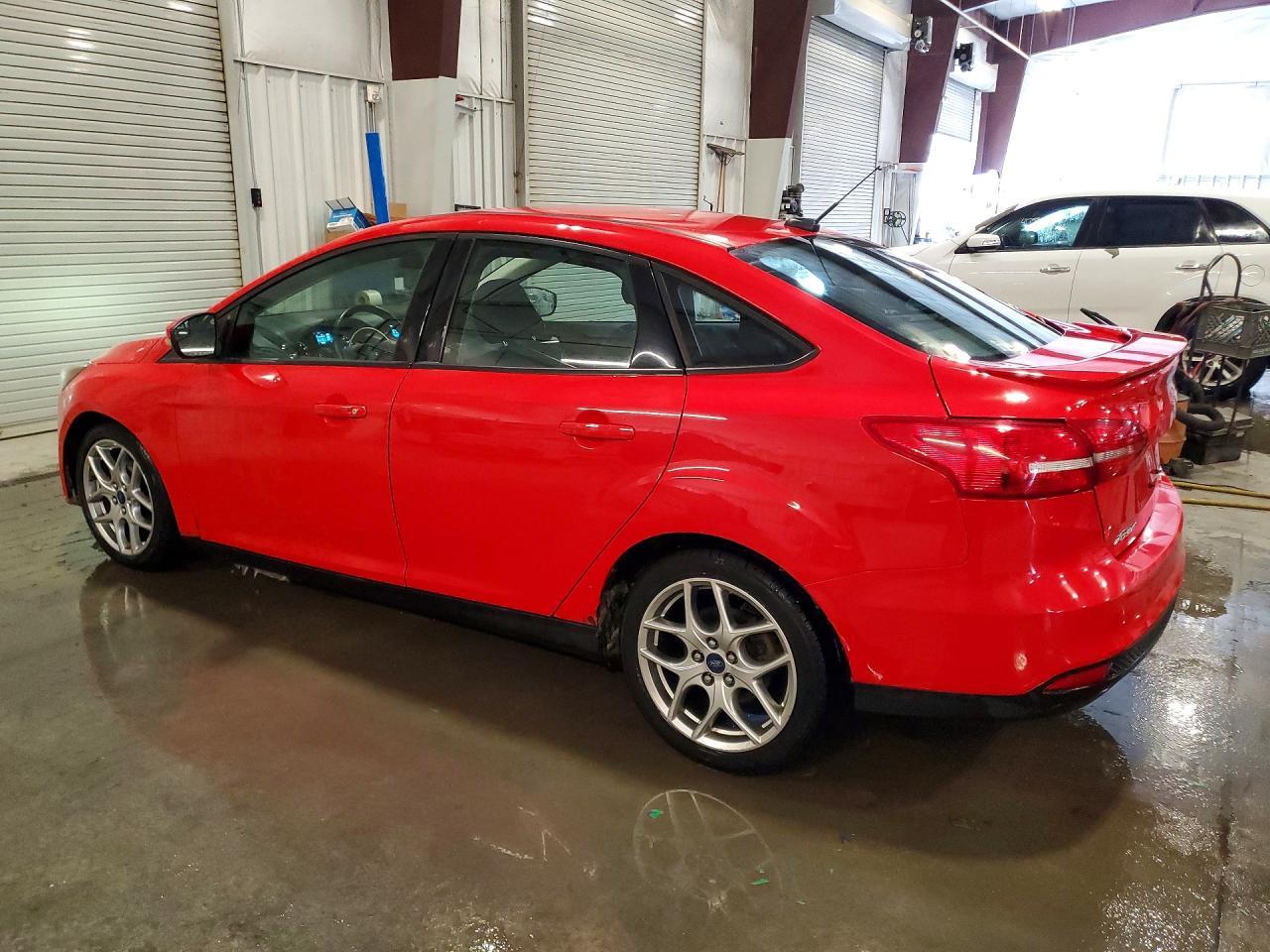 2015 Ford Focus Se - Фото 2