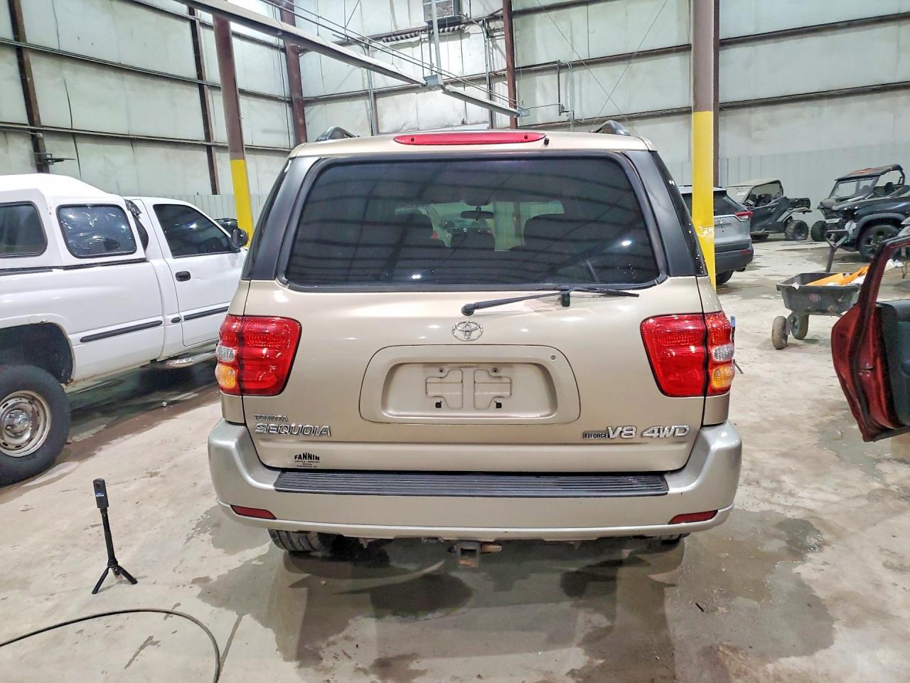 2002 Toyota Sequoia Sr5 - Image 6