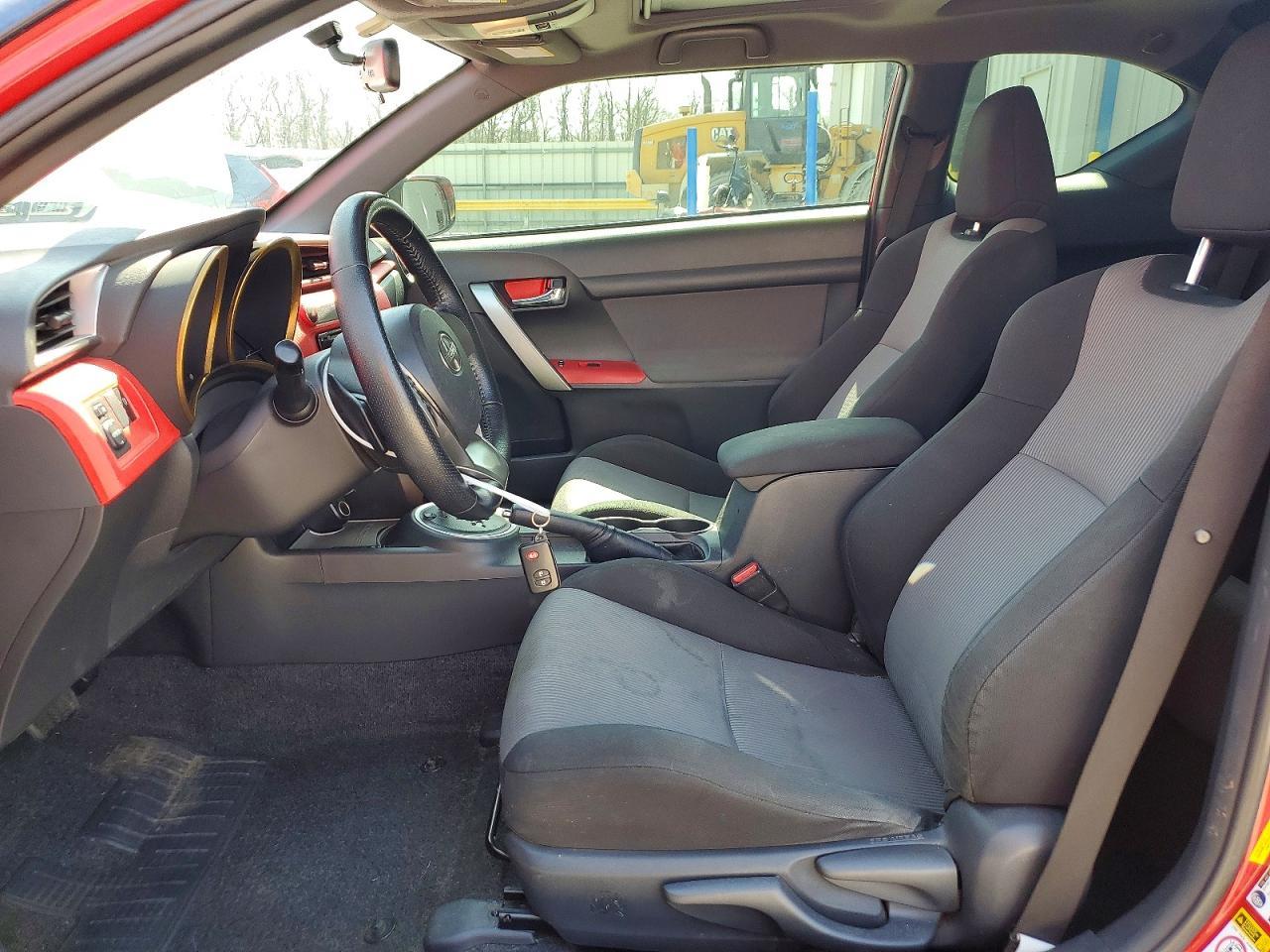 2016 Scion Tc Base - Image 7